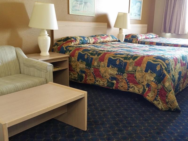 Surestay Hotel By Best Western Уелс Екстериор снимка